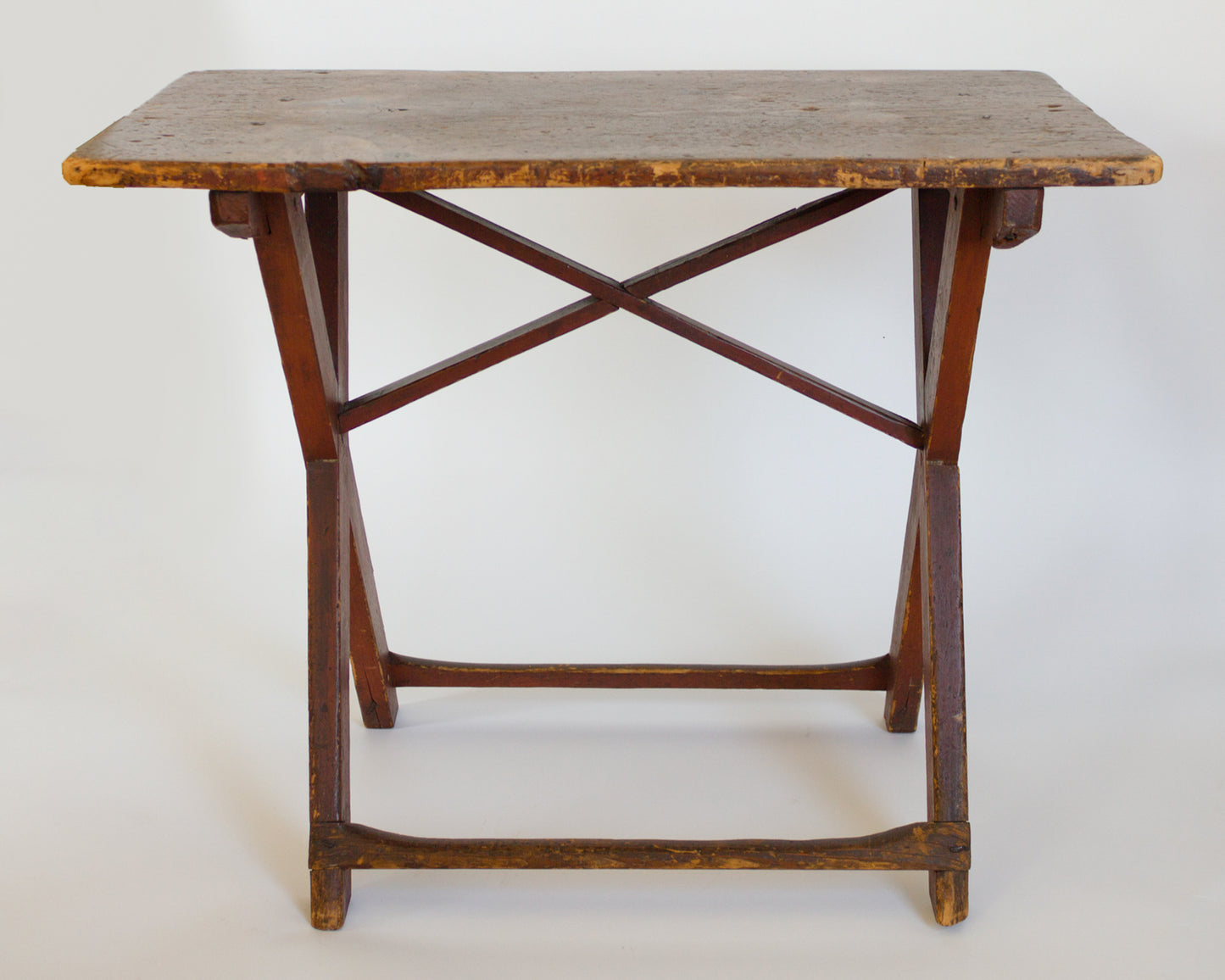 Early New England Sawbuck Table